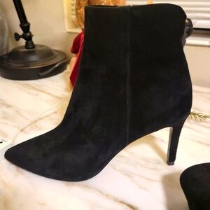 Steven Black Suede boots Sz 6
